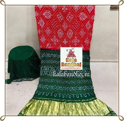 Green-Red Designer Saree Bandhani In Pure Gaji Silk Bandhani