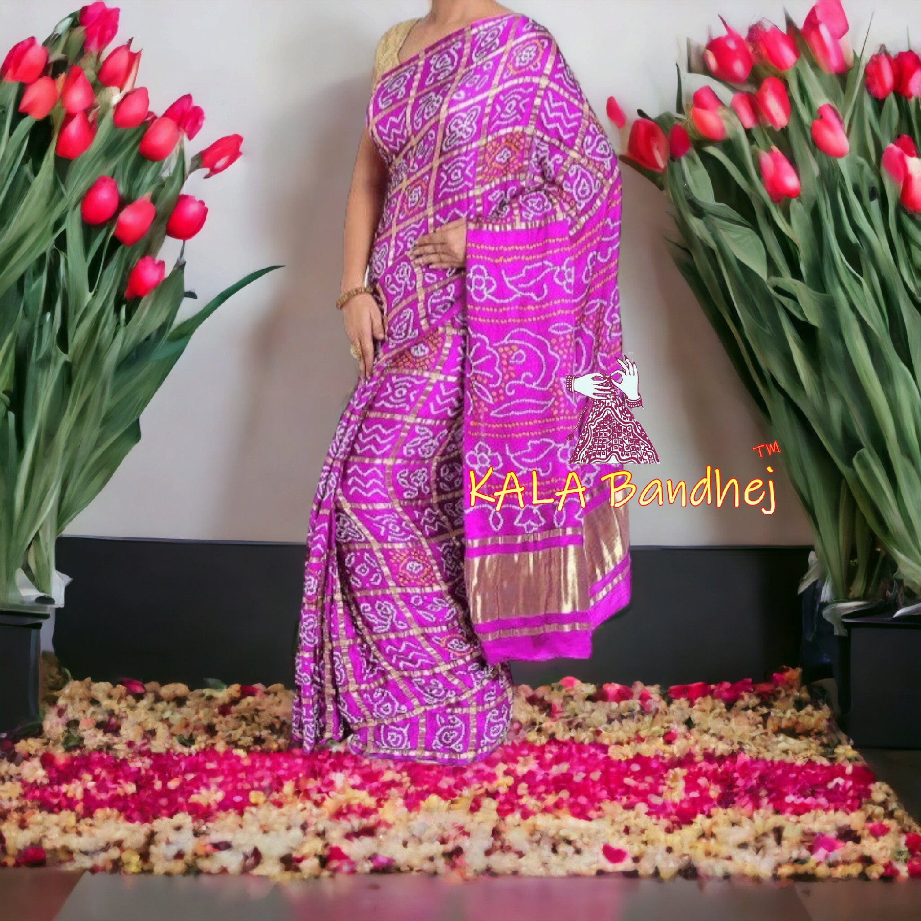 Buy Captivating Magenta Printed Patola Silk Event Wear Saree - Zeel Clothing