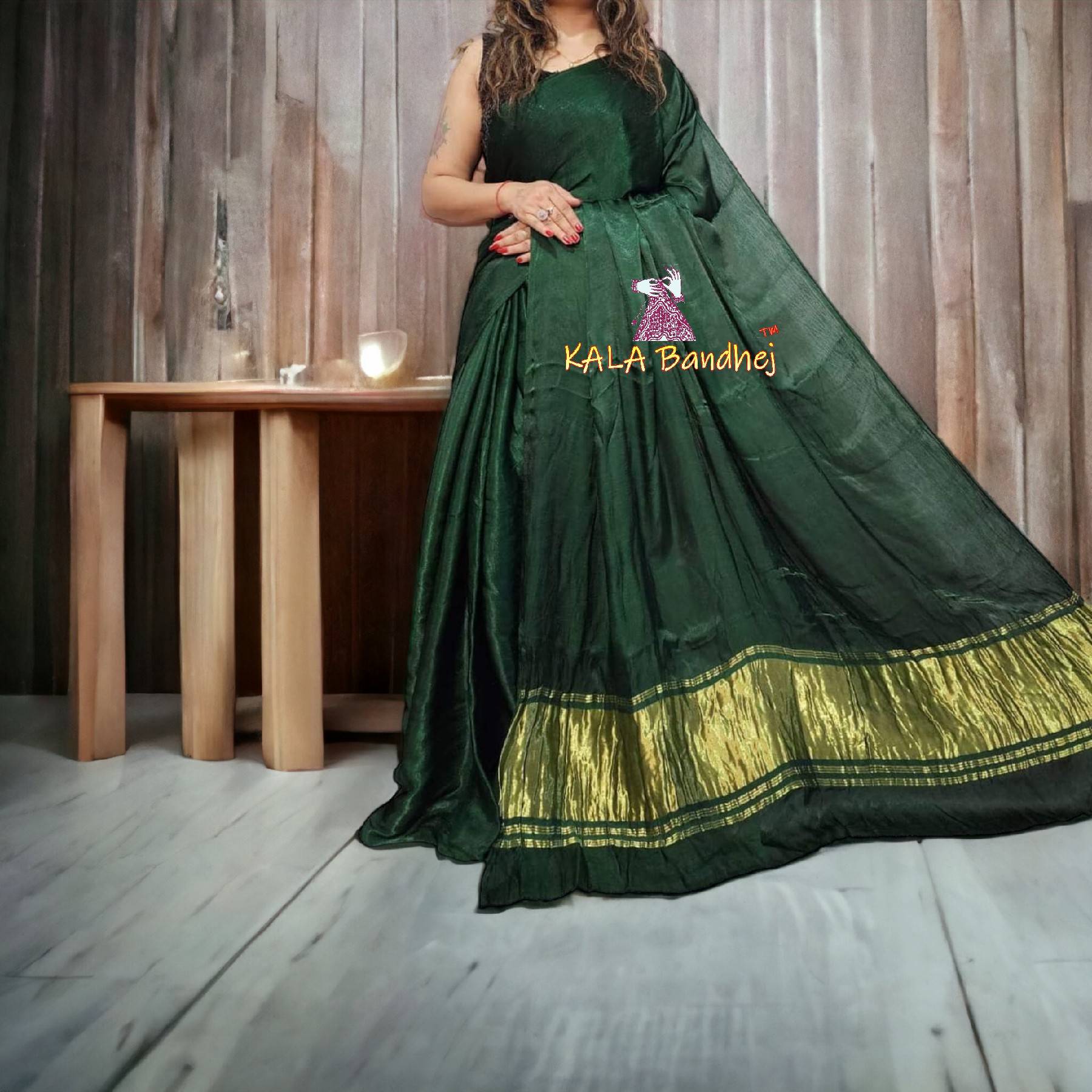 Green Saree - Buy Designer Sarees Online at Clothsvilla